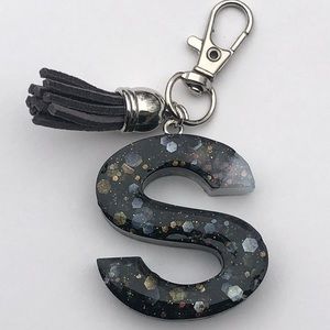 Handmade S Resin Glitter Key Chain - Black, silver, white & gold